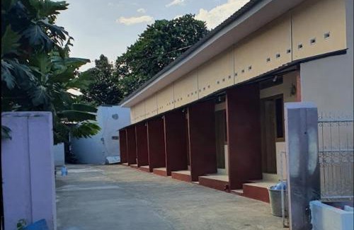 Tetebatu Hotel | OYO 94015 Kost Alif Near Masjid Jami Nurul Huda