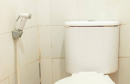 Tetebatu Hotel | OYO 94168 Pondok Akhmal 2 Near Kantor Desa Pattinoang