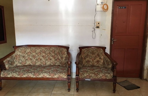 Sungguminasa Hotel | OYO 94222 Anda Kost 2 Near Lapangan Syech Yusuf Discovery