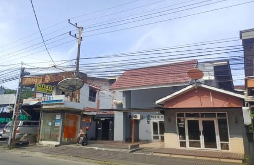 Balikpapan Hotel | OYO 94671 Classic Guesthouse