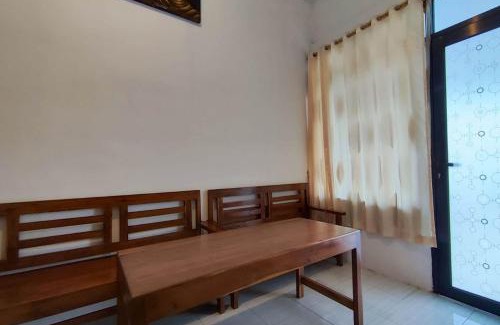Banaran Hotel | OYO 94673 Guesthouse Syariah