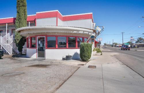 Alpine Hotel | OYO Alpine TX near Big Bend National Park