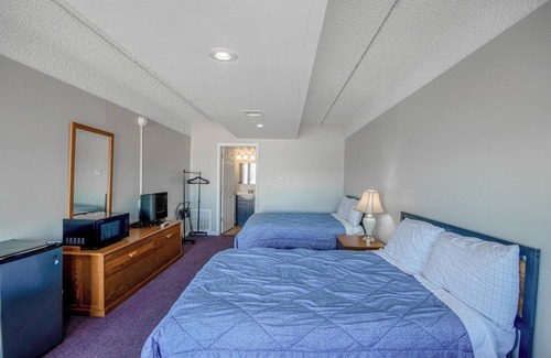 Osborne Hotel | OYO Crossroads Inn
