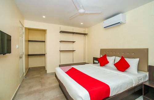 Ejipura Hotel | OYO Flagship 18680 Olivia Comforts