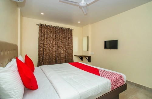 Ejipura Hotel | OYO Flagship 18680 Olivia Comforts