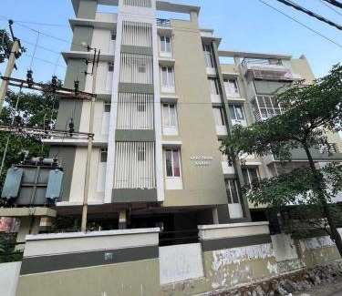 Brahmapur Hotel | OYO Flagship Spectrum Welcome