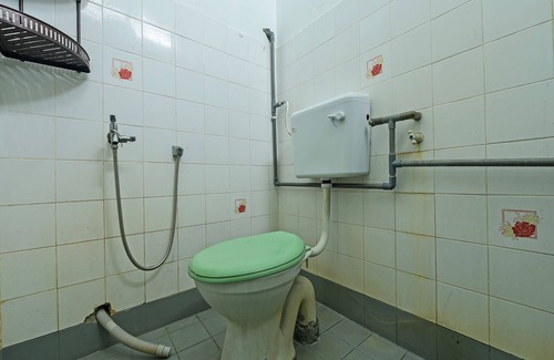 Pasir Puteh House | OYO Home 90325 Au Homestay