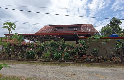 Tuaran District House | OYO HOME 90751 Jasura Lodge Kiulu