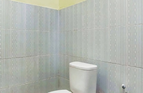 Rajabasa Hotel | OYO Homes 91133 Desa Wisata Sumber Agung Syariah