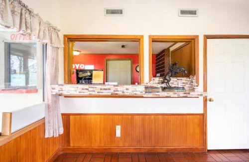 Daleville Hotel | OYO Hotel Daleville AL Hwy 84
