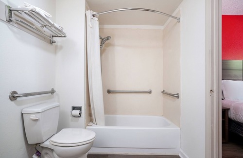 Belvedere Park Hotel | OYO Hotel Decatur I-285 The Perimeter