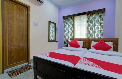 Neora Hotel | OYO Hotel Dhara