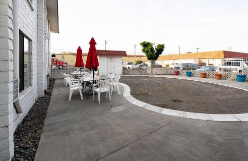 Hermiston Hotel | OYO Hotel Hermiston OR, Downtown