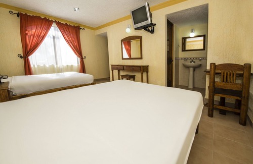 Huichapan Hotel | OYO Hotel La Glorieta, Huichapan