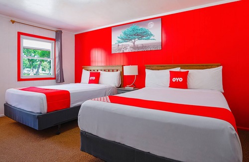 Lamberton Hotel | OYO Hotel Lamberton Hwy 14