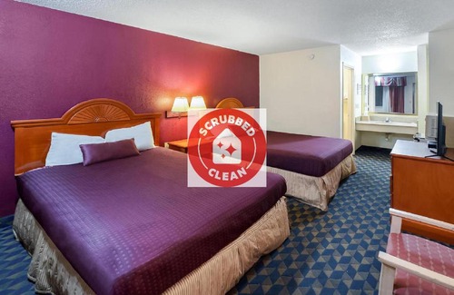 Manning Hotel | OYO Hotel Manning SC