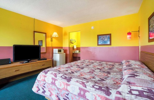 Opp Hotel | OYO Hotel Opp Al, Floral Hwy
