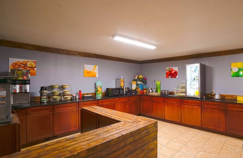 Redwood Falls Hotel | OYO Hotel Redwood Falls near Jackpot Casino