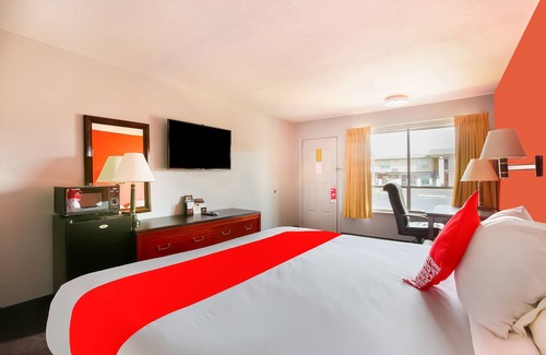 Texarkana Hotel | OYO Hotel Texarkana North Heights AR Hwy I-30
