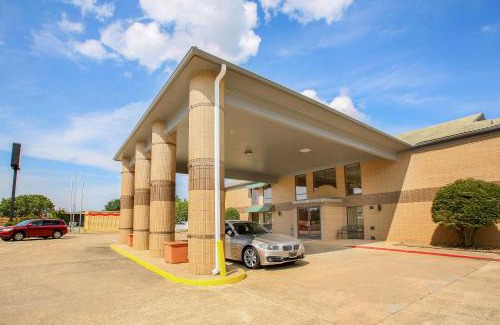 Texarkana Hotel | OYO Hotel Texarkana Trinity AR Hwy I-30