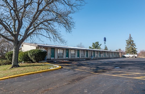 Wadsworth Hotel | OYO Hotel Wadsworth Oh I-76