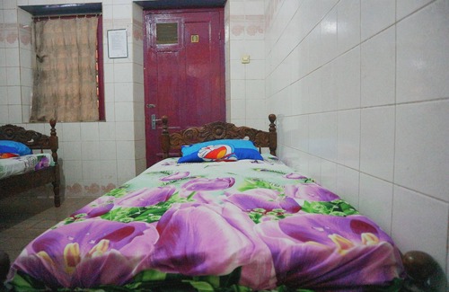 Ponorogo Hotel | OYO Life 1972 Aman Family Inn Syariah