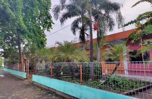 Pandaan Hotel | OYO Life 2624 Ibma Life