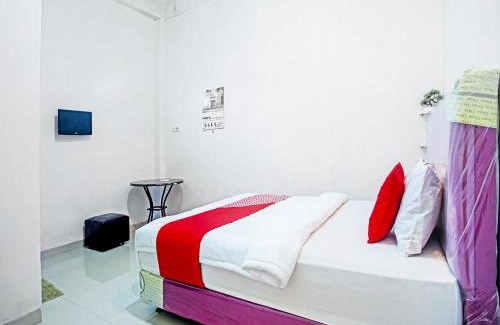 Krui Hotel | OYO Life 90587 Domen Homestay Syariah