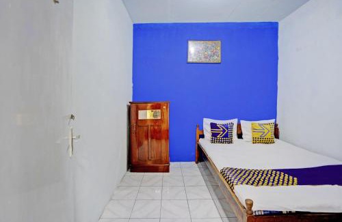 Jombang Hotel | OYO Life 92921 Omaya Kost Syariah