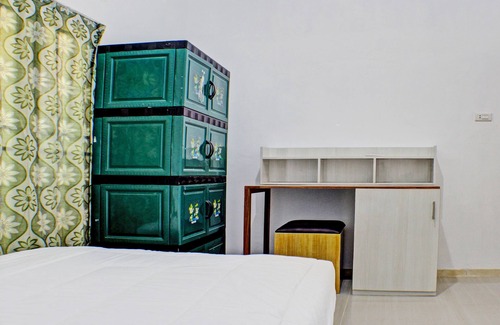 Bandar Lampung Hotel | OYO Life 93138 Anugrah Kost Syariah