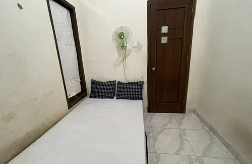Lamongan Hotel | OYO Life 93147 Rumah Kos Shilah Habib Syariah
