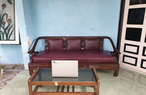 Painan Hotel | OYO Life 93680 Kost Losawi Syariah