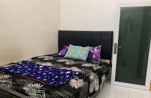 Subang Hotel | OYO Life 93841 Panorama Dewi
