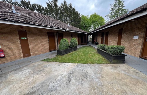 Papworth Everard Apartment | OYO Stay Inn Express, Cambridge|Standard Triple