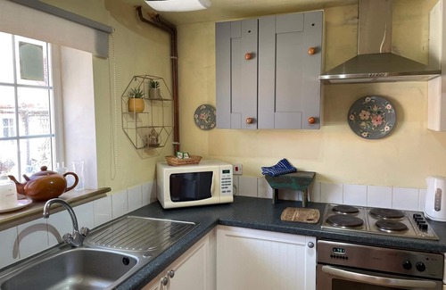 Stockton-on-Tees Hotel | OYO Yarm Cottages