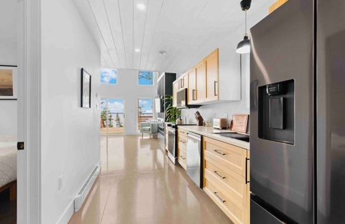 Gaspereaux House | Oyster Creek Chalet 2