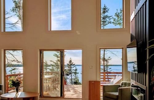 Gaspereaux House | Oyster Creek Chalet 1