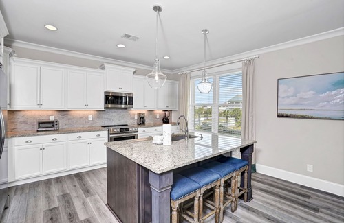 Inlet Harbour House | Oyster Dreams 7 Bedrooms Inlet Front