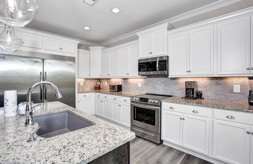 Inlet Harbour House | Oyster Dreams 7 Bedrooms Inlet Front
