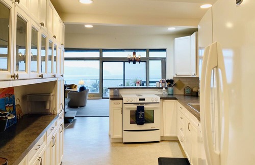 Mason County House | Oyster Paradise Beach House in Tahuya, Hood Canal