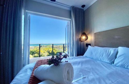 Pearly Beach Villa | Oystercatcher House