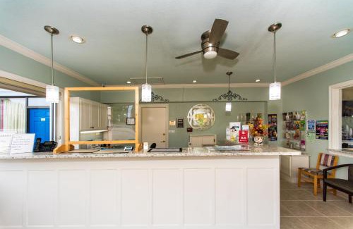 Eureka Springs Hotel | Ozarka Lodge Eureka Springs