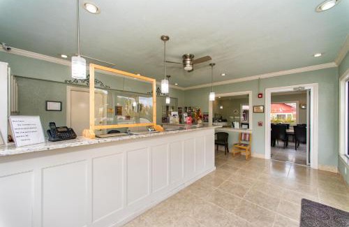 Eureka Springs Hotel | Ozarka Lodge Eureka Springs