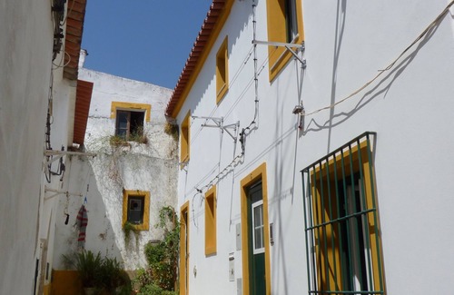 Evora House | Páteo dos Oliveira - Casa da Cocheira