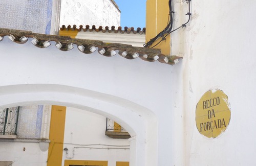 Evora House | Páteo dos Oliveira - Casa da Cocheira