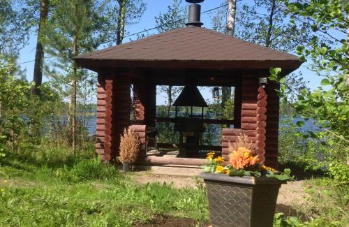 Toivakka House | Päivänsäde Cottage