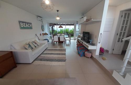 Boicucanga Beach Villa | Pé na areia em Boiçucanga condominio Aquamarine - perto de Maresias e Camburi