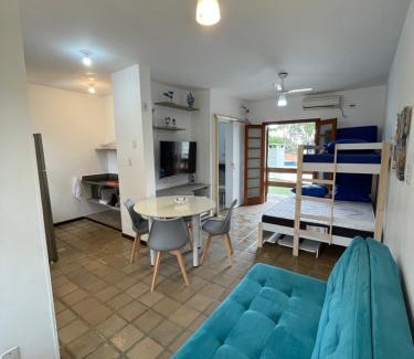 Toninhas Apartment | Pé na Areia na Praia das Toninhas - Villagio 24 Porto Feliz