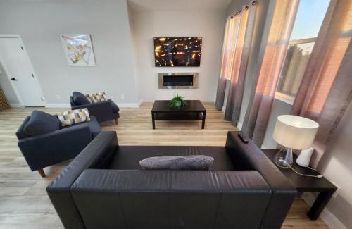 Las Vegas Apartment | P-Chic Scandinavian Escape, Near Strip & Downtown