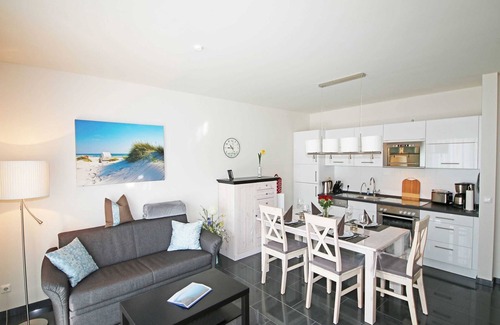 Thiessow Apartment | P: Haus Sanddorn Whg. 03 mit Terrasse - Haus Sanddorn Whg. 03 mit Terrasse